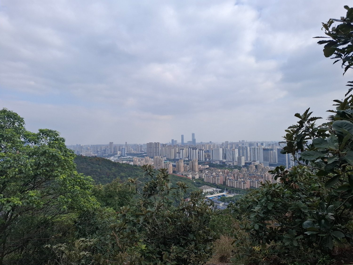 Blick von der Wanderung auf Wuxi